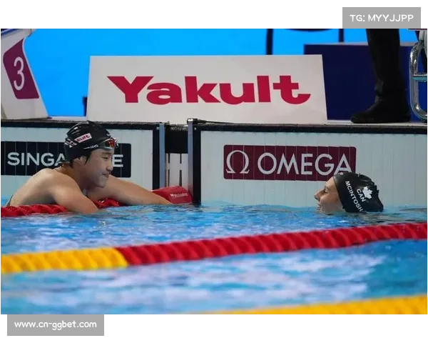 英国诺瓦茨基以2分07秒32刷新个人最佳成绩勇夺蛙泳冠军