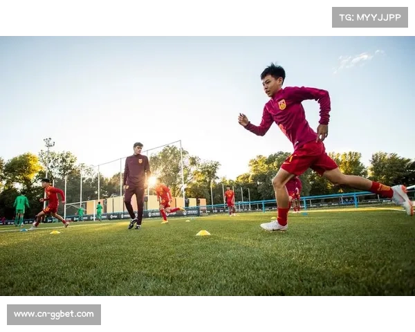 西甲社区活动：俱乐部青训营推广基层足球发展