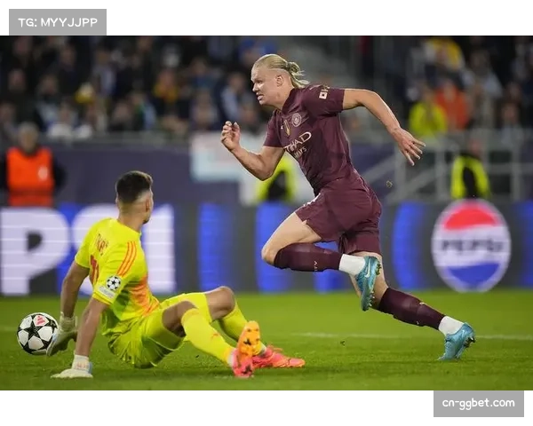 哈兰德领衔曼城锋线,对阵巴萨赛前演练肋部穿插战术 哈兰德领衔曼城锋线,对阵巴萨赛前演练肋部穿插战术