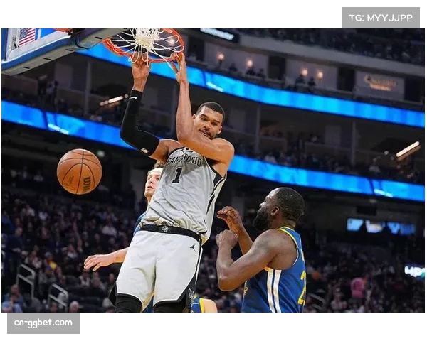 马刺127-113击败勇士豪取10连胜,文班亚马41分18篮板统治内线 马刺127-113击败勇士豪取10连胜,文班亚马41分18篮板统治内线